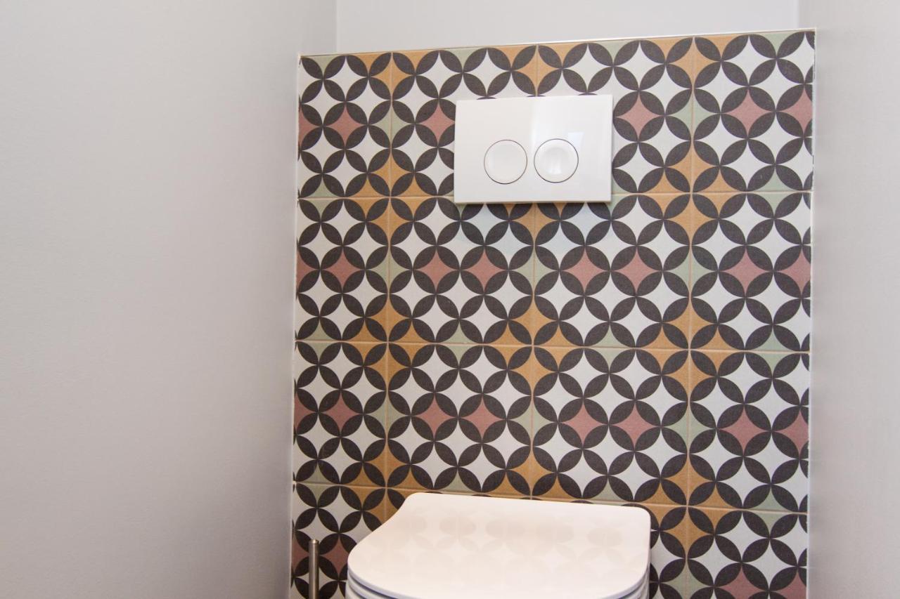 Rooms And Apartments Glossy Zagreb Extérieur photo