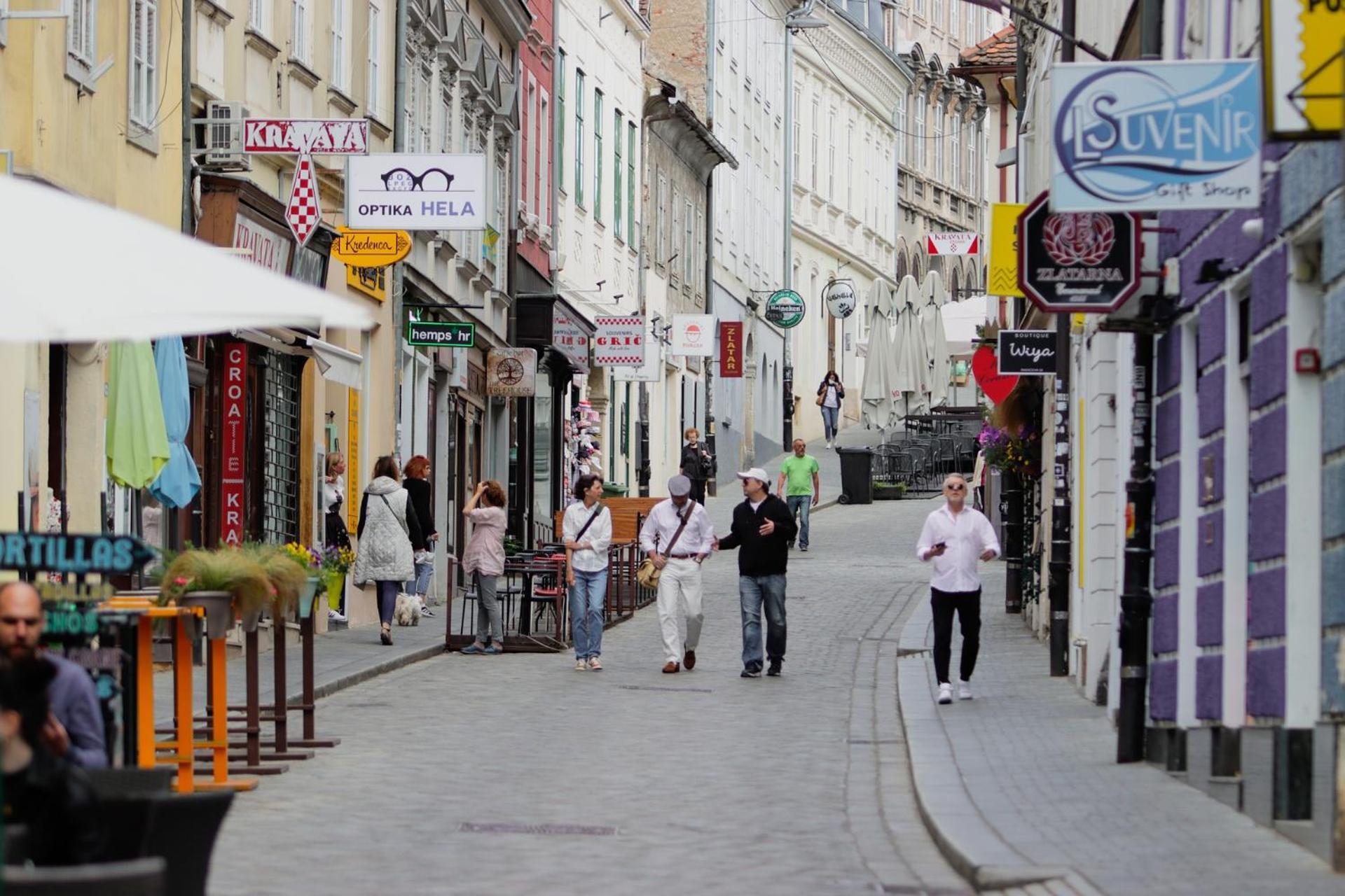 Rooms And Apartments Glossy Zagreb Extérieur photo