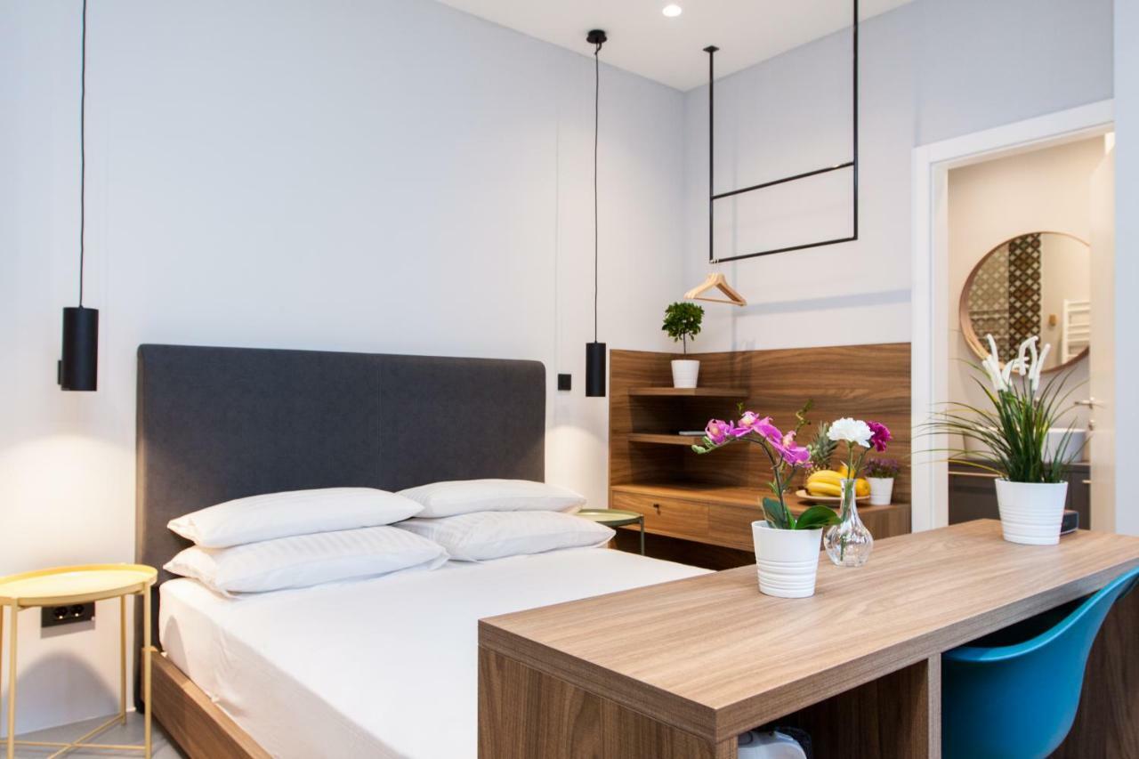 Rooms And Apartments Glossy Zagreb Extérieur photo